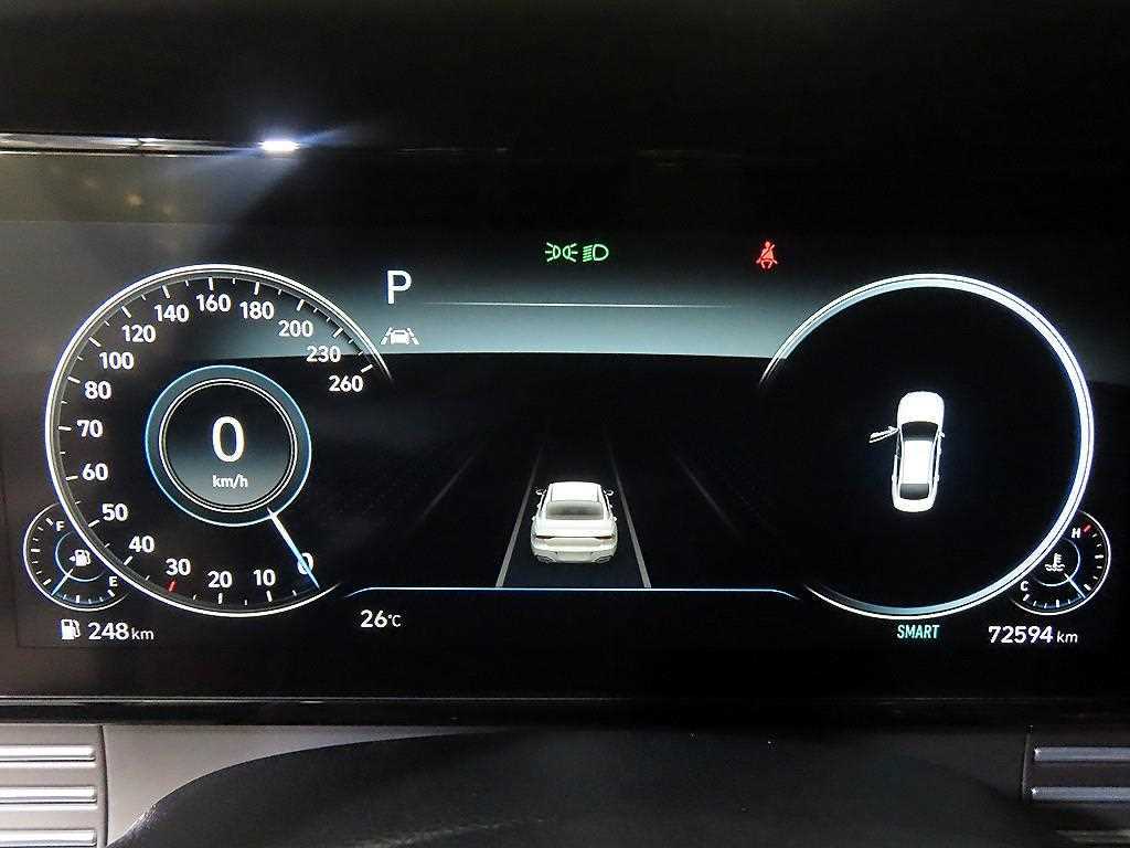 HYUNDAI Grandeur - Vista 11