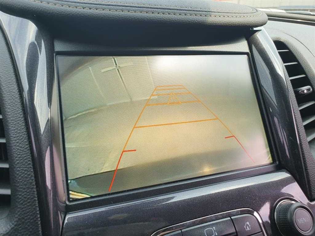 Chevrolet Impala - Vista 11