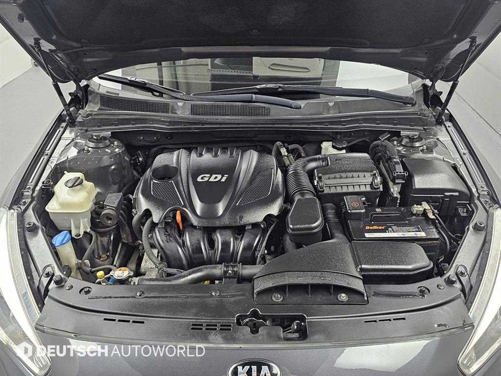 KIA K7 - Vista 8