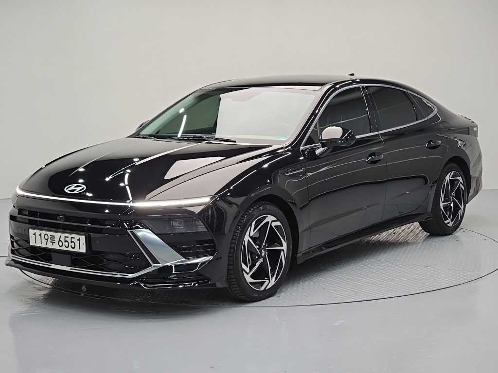 HYUNDAI Sonata 2023 Negro - Importación desde Corea - HF Imports Iquique - Foto 1