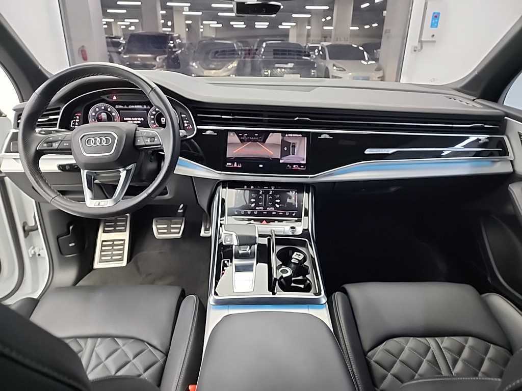 Audi Q7 - Vista 9