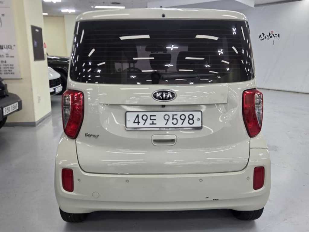 KIA Ray - Vista 3