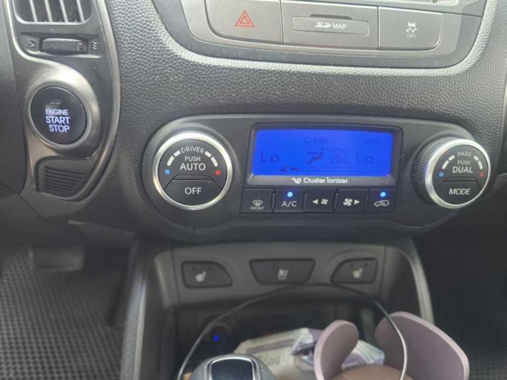 HYUNDAI Tucson - Vista 10