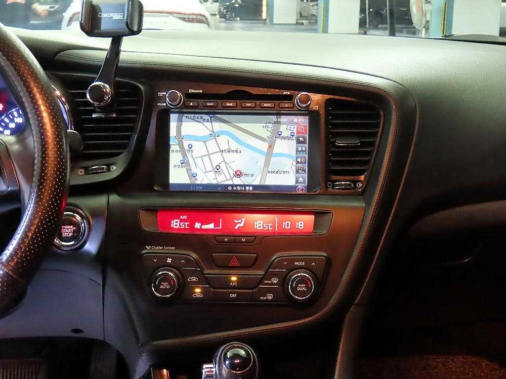 KIA K5 - Vista 12