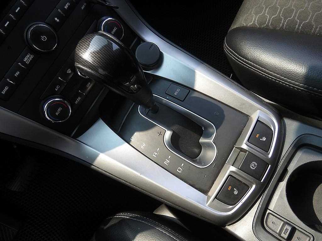 Chevrolet Captiva 2014 Gris - Importación desde Corea - HF Imports Iquique - Foto 17