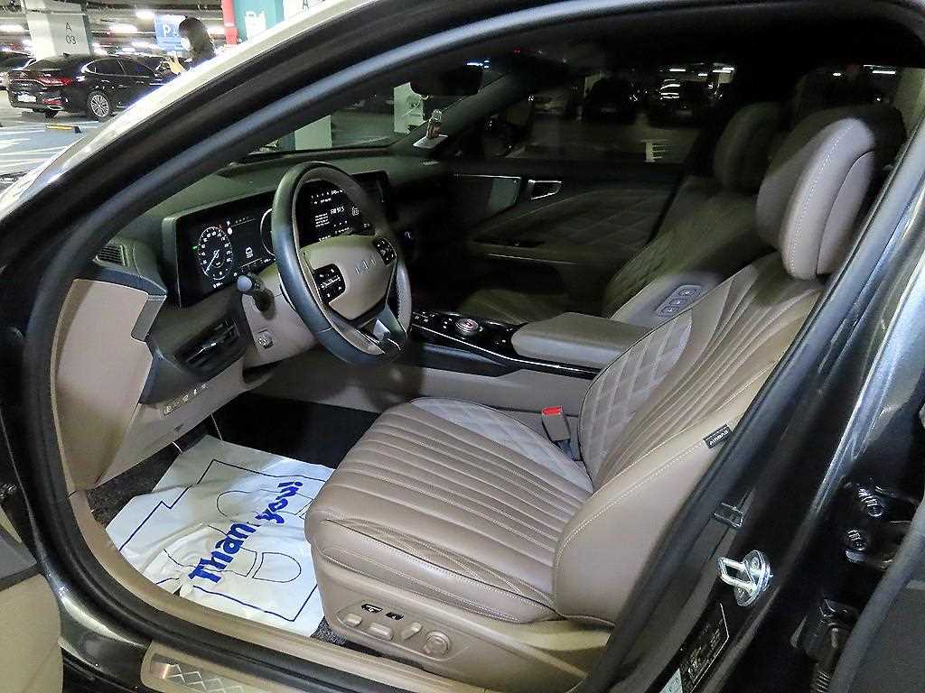 KIA K8 - Vista 8