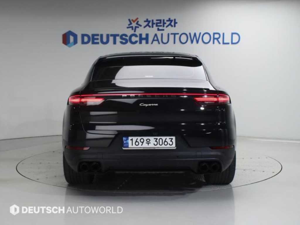 Porsche Cayenne - Vista 6