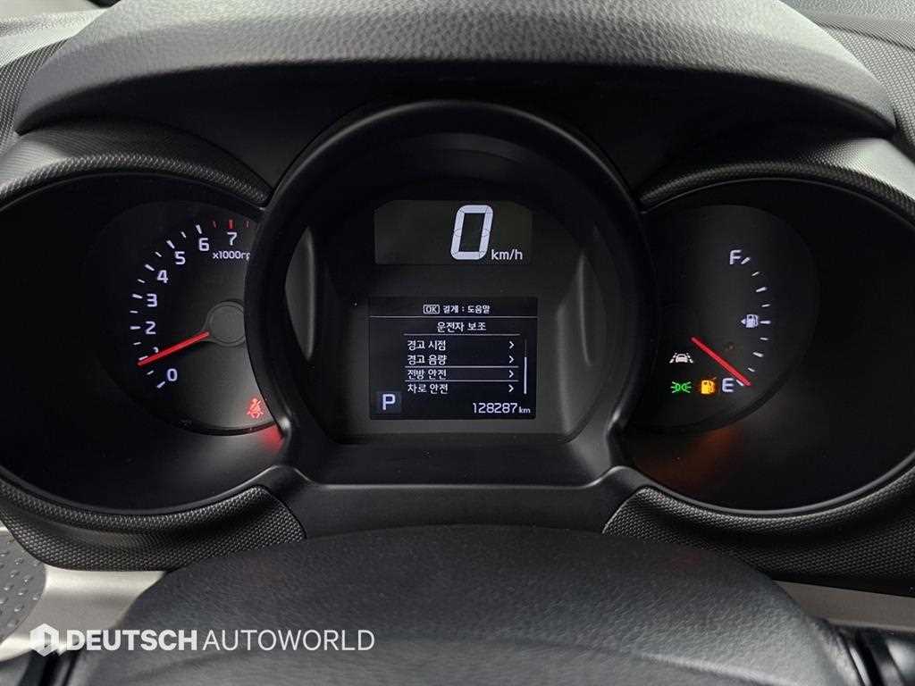 KIA Ray - Vista 10