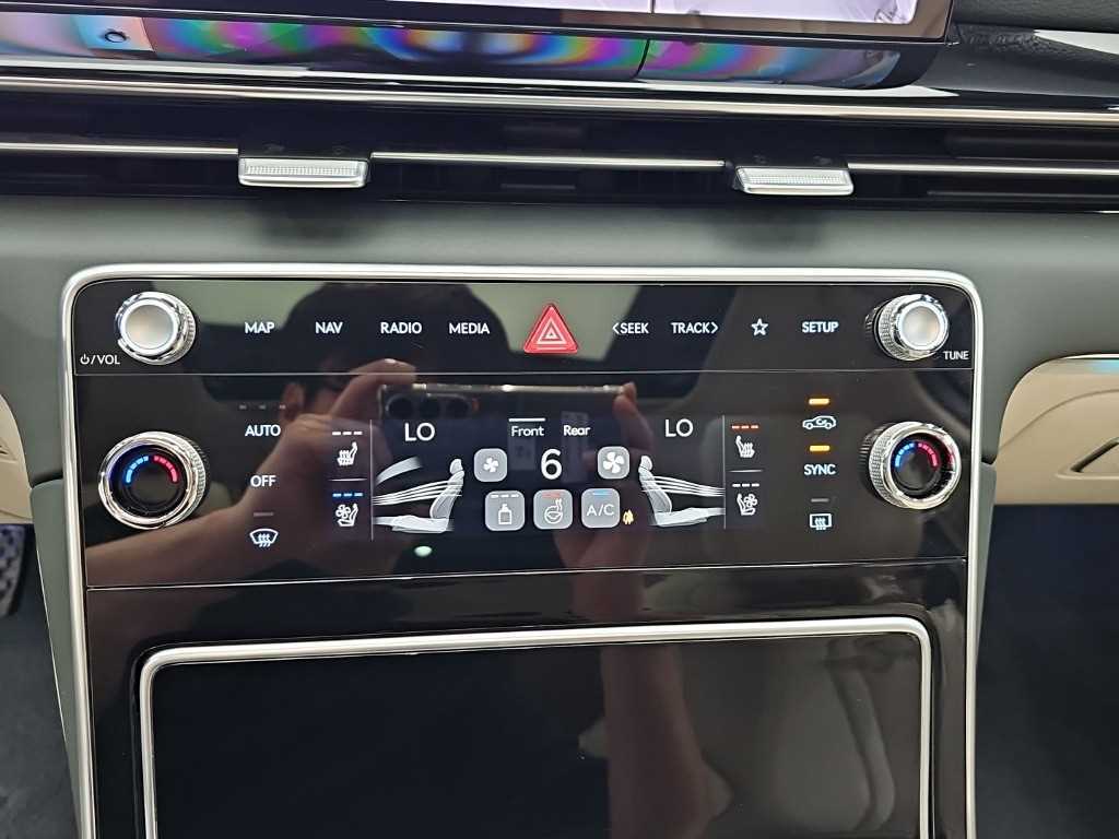 Genesis GV80 - Vista 12