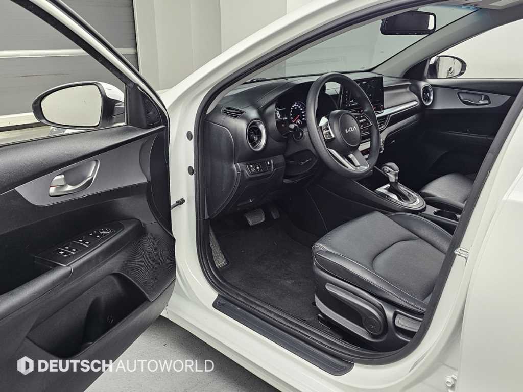 KIA K3 2021 Blanco - Importación desde Corea - HF Imports Iquique - Foto 13
