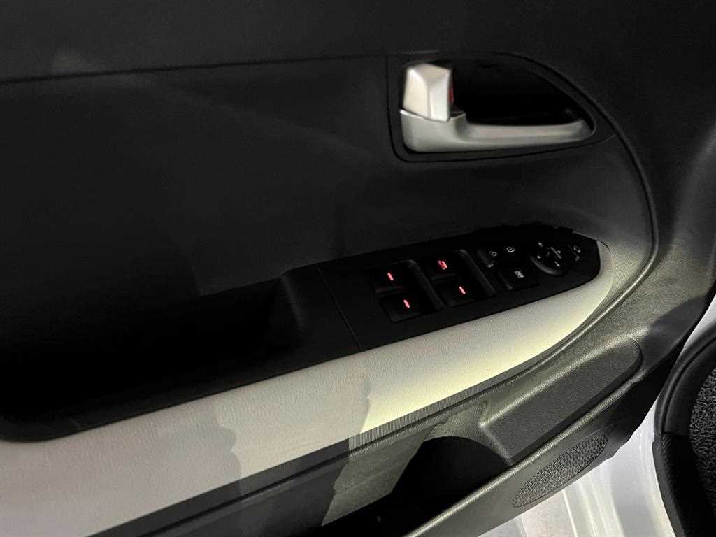 KIA Ray - Vista 11