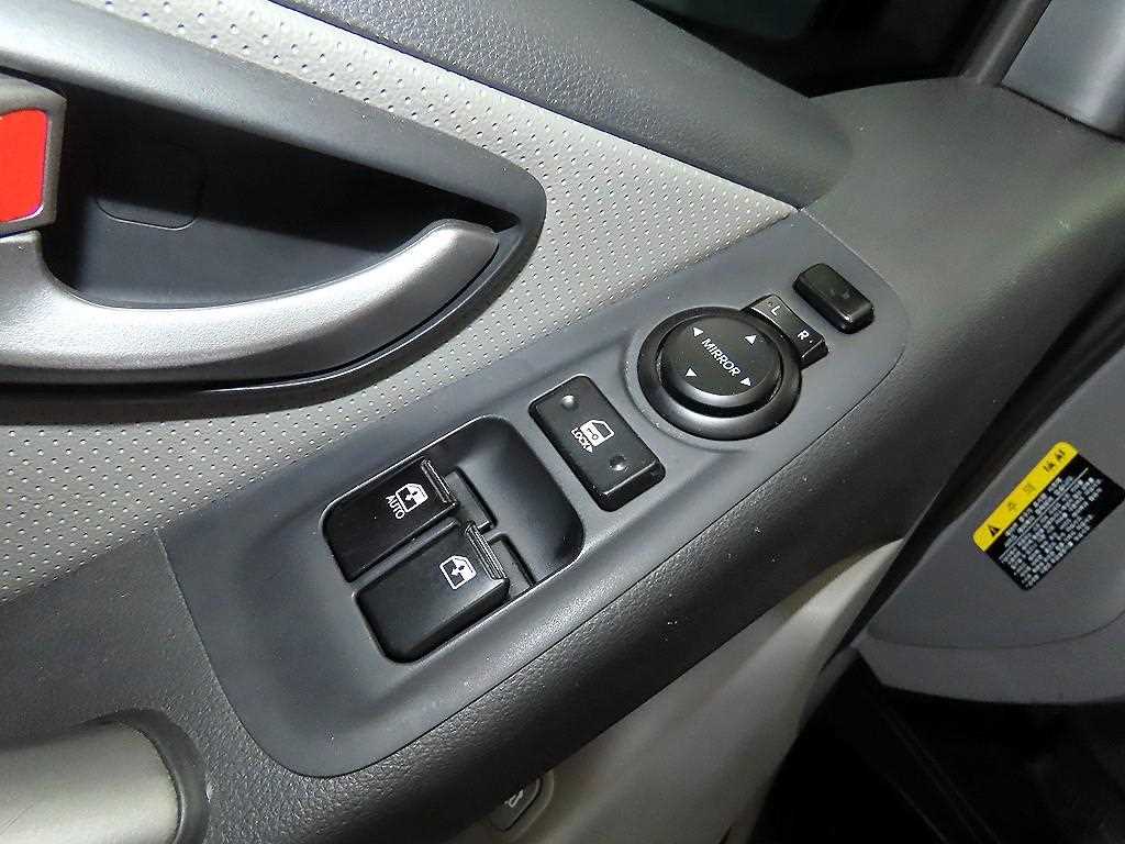 HYUNDAI Starex 2021 Gris - Importación desde Corea - HF Imports Iquique - Foto 15