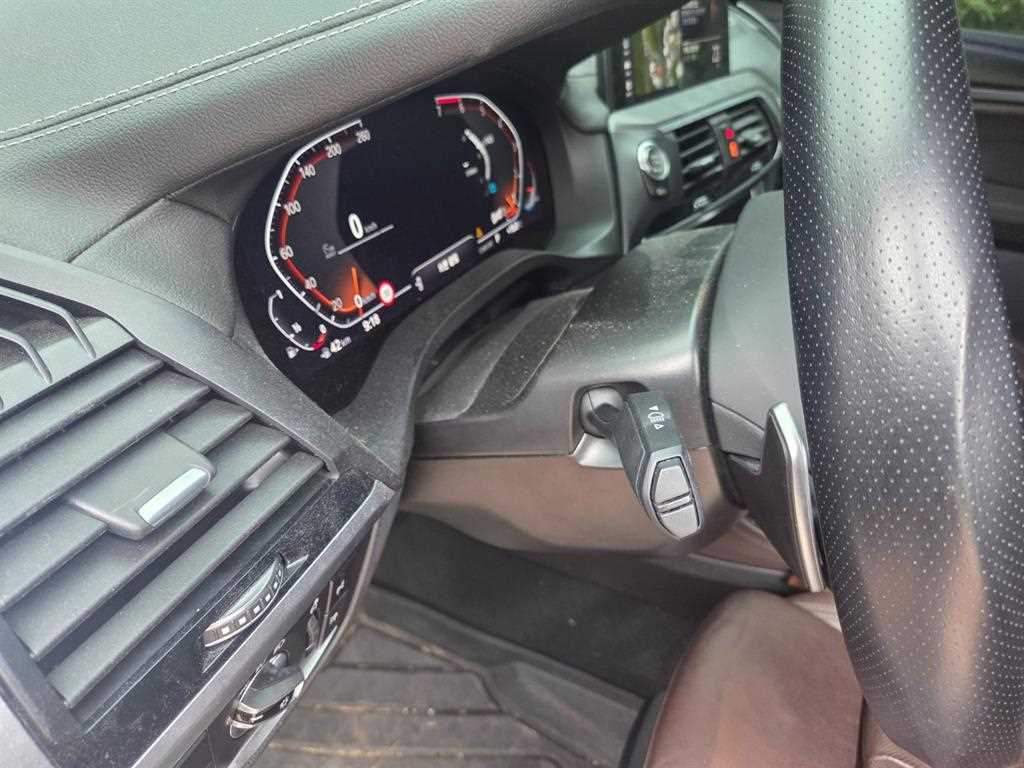 BMW X4 - Vista 11