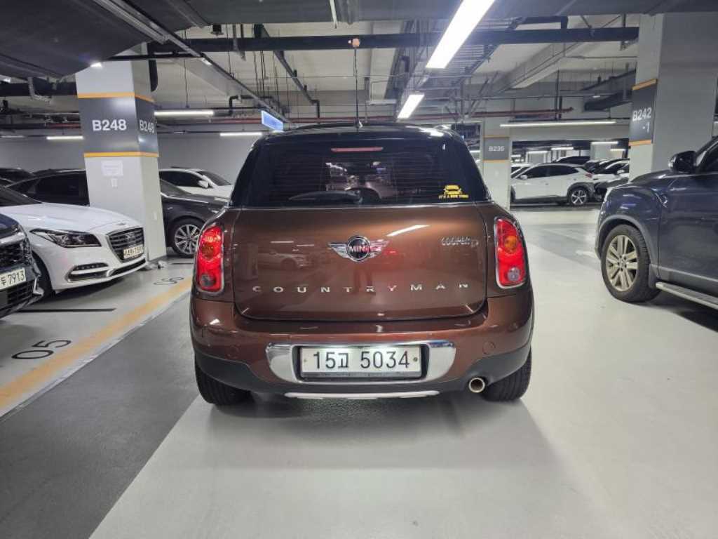 Mini Countryman - Vista 3