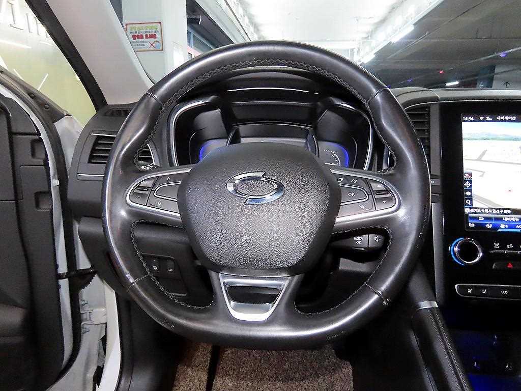 SAMSUNG QM6 - Vista 10