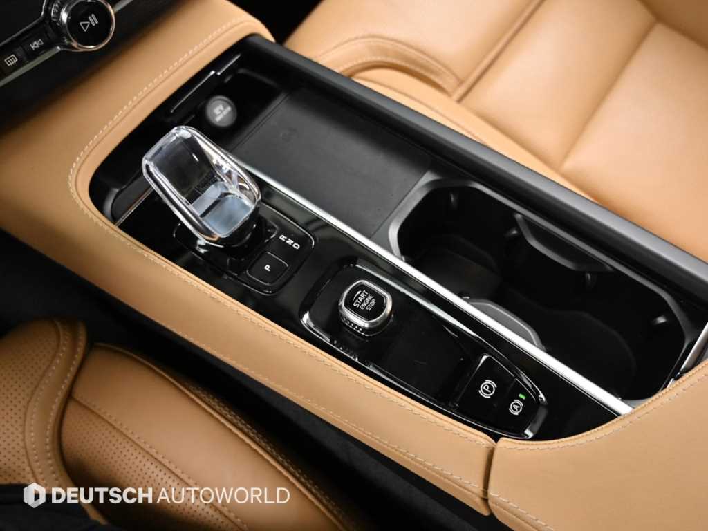 Volvo XC90 - Vista 11