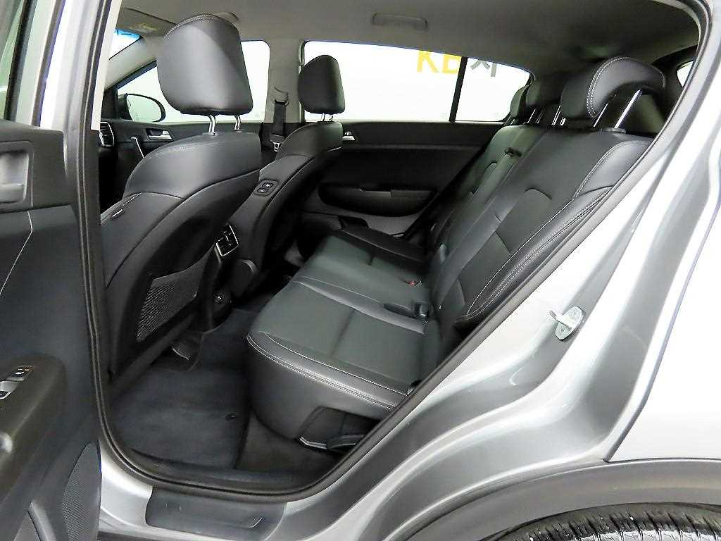KIA Sportage - Vista 8