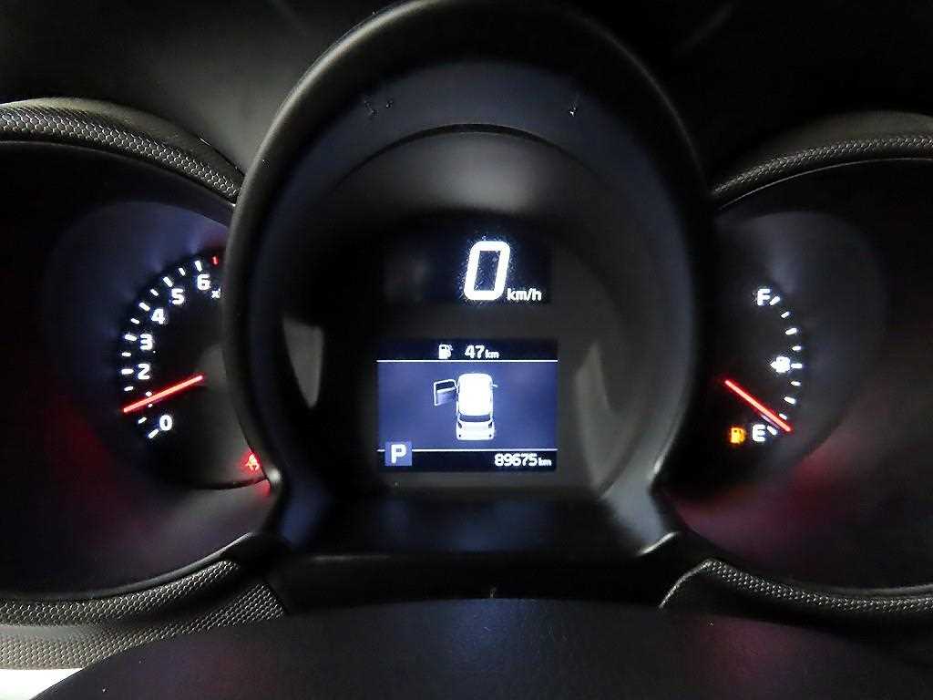 KIA Ray - Vista 10