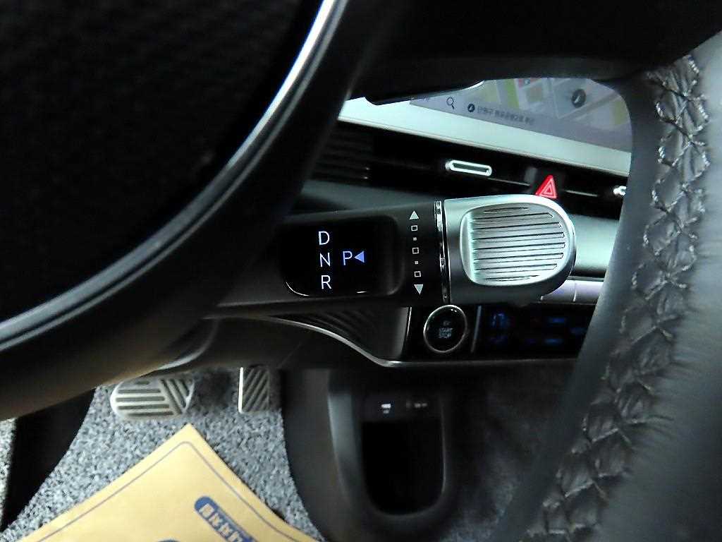 HYUNDAI Ioniq 5 - Vista 12