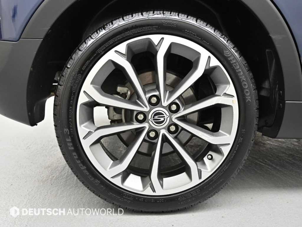 Ssangyong Tivoli - Vista 7