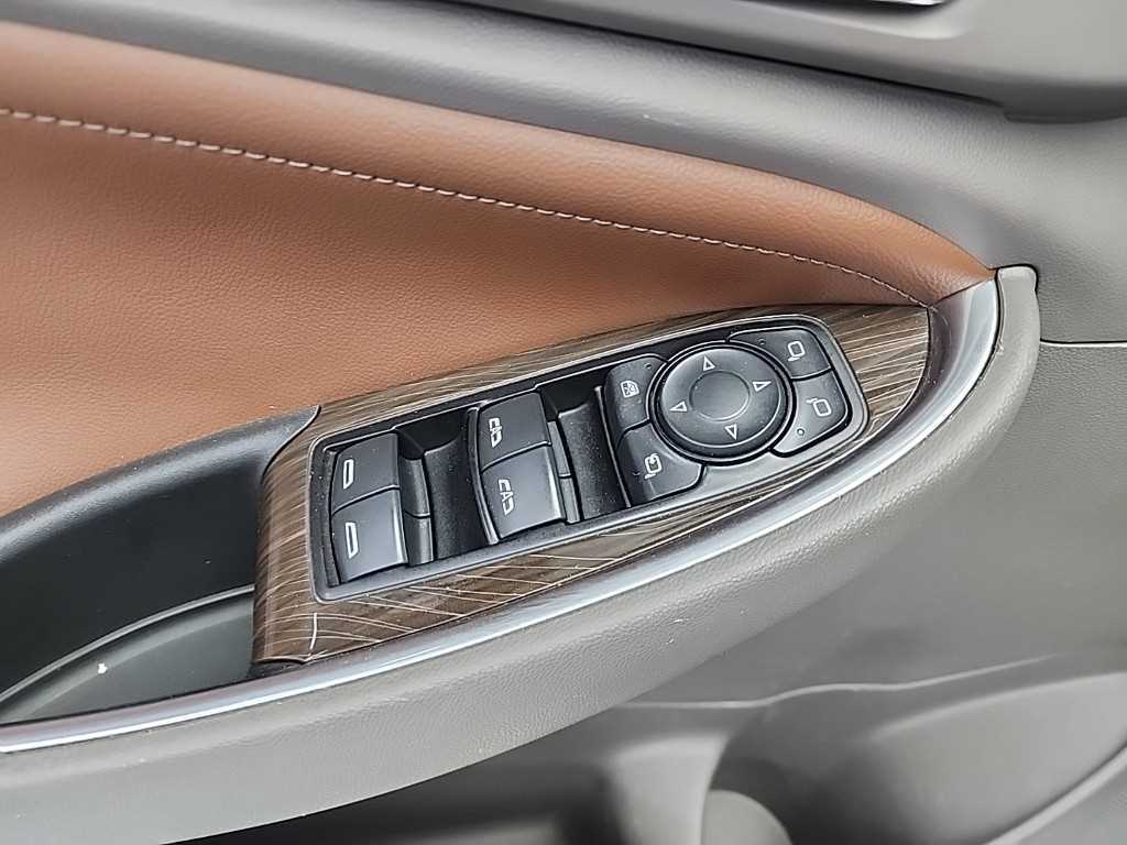 Chevrolet Malibu 2016 Blanco - Importación desde Corea - HF Imports Iquique - Foto 18