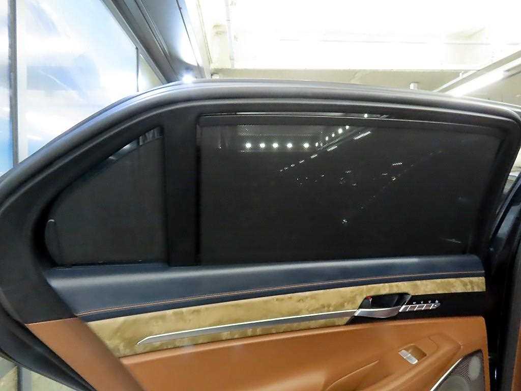 Genesis G90 2021 Negro - Importación desde Corea - HF Imports Iquique - Foto 18