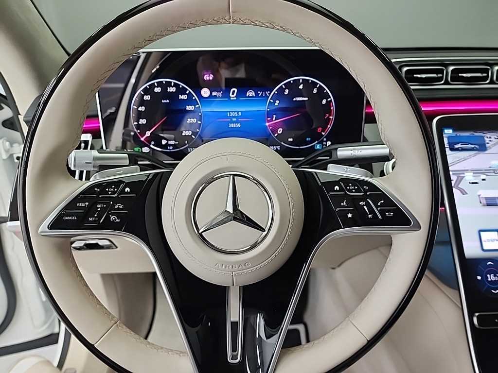 Mercedes Benz S Class - Vista 11