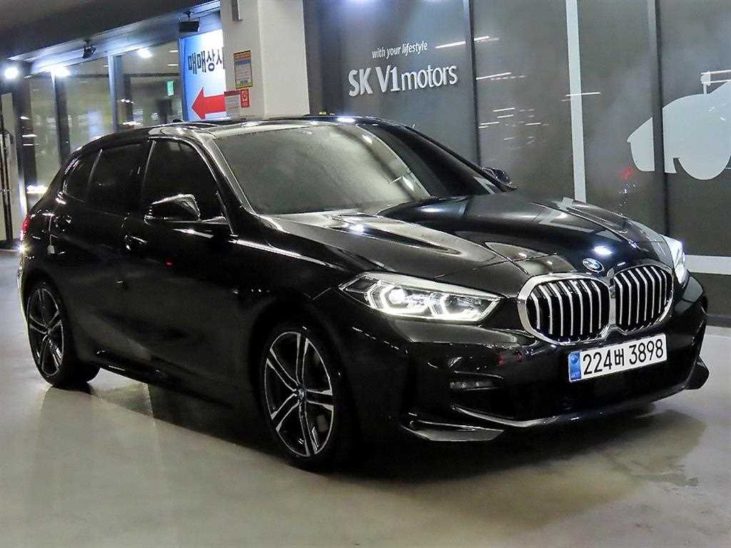BMW 1 series 2023 Negro - Importación desde Corea - HF Imports Iquique - Foto 1
