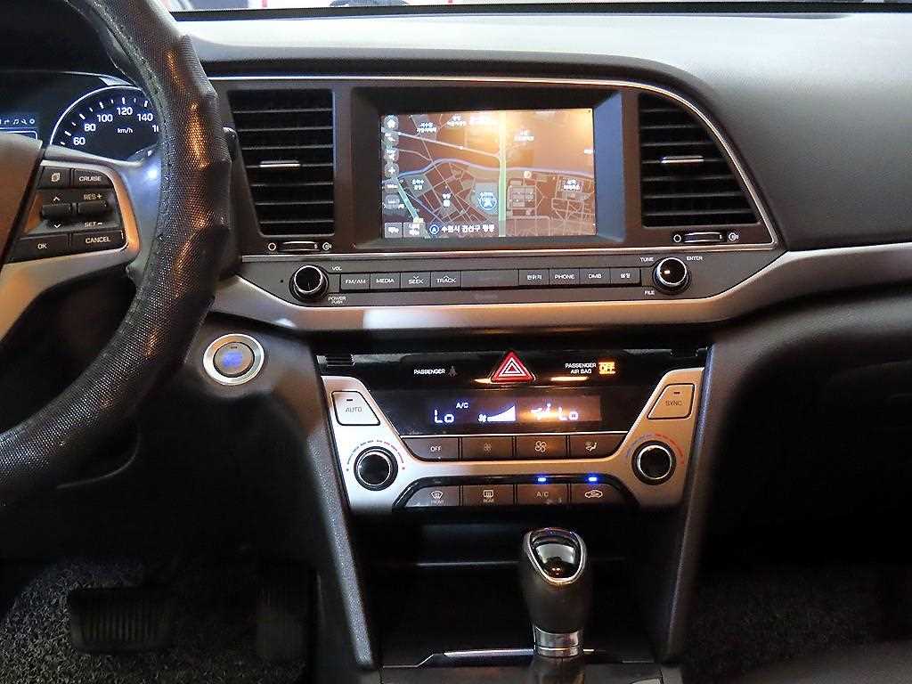 HYUNDAI Avante 2015 - Importación desde Corea - HF Imports Iquique - Foto 13