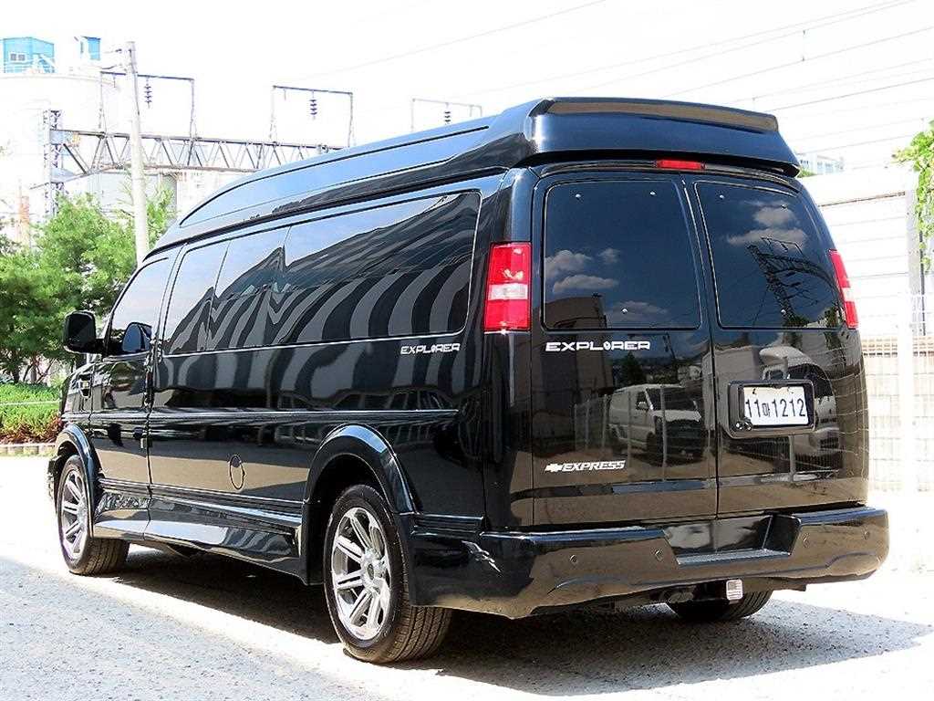 Chevrolet Express van - Vista 3