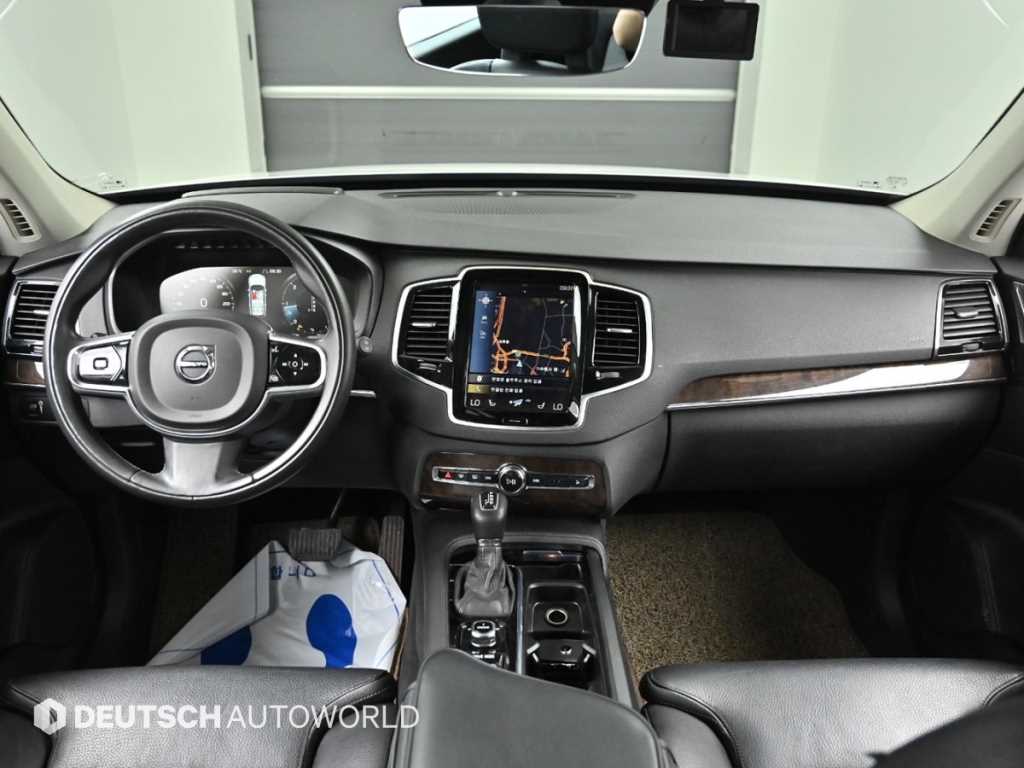 Volvo XC90 - Vista 9