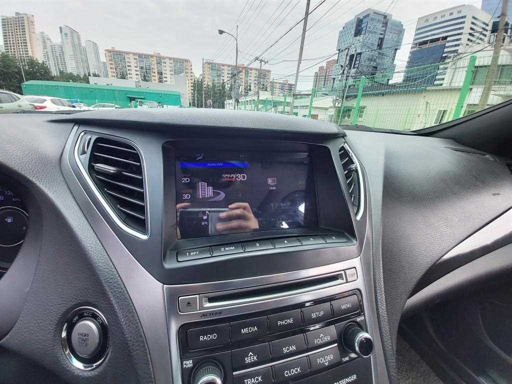 HYUNDAI Grandeur - Vista 9