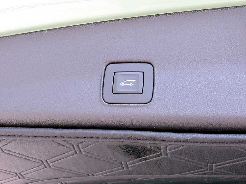 Chevrolet Trail Blazer 2025 Azul - Importación desde Corea - HF Imports Iquique - Foto 17