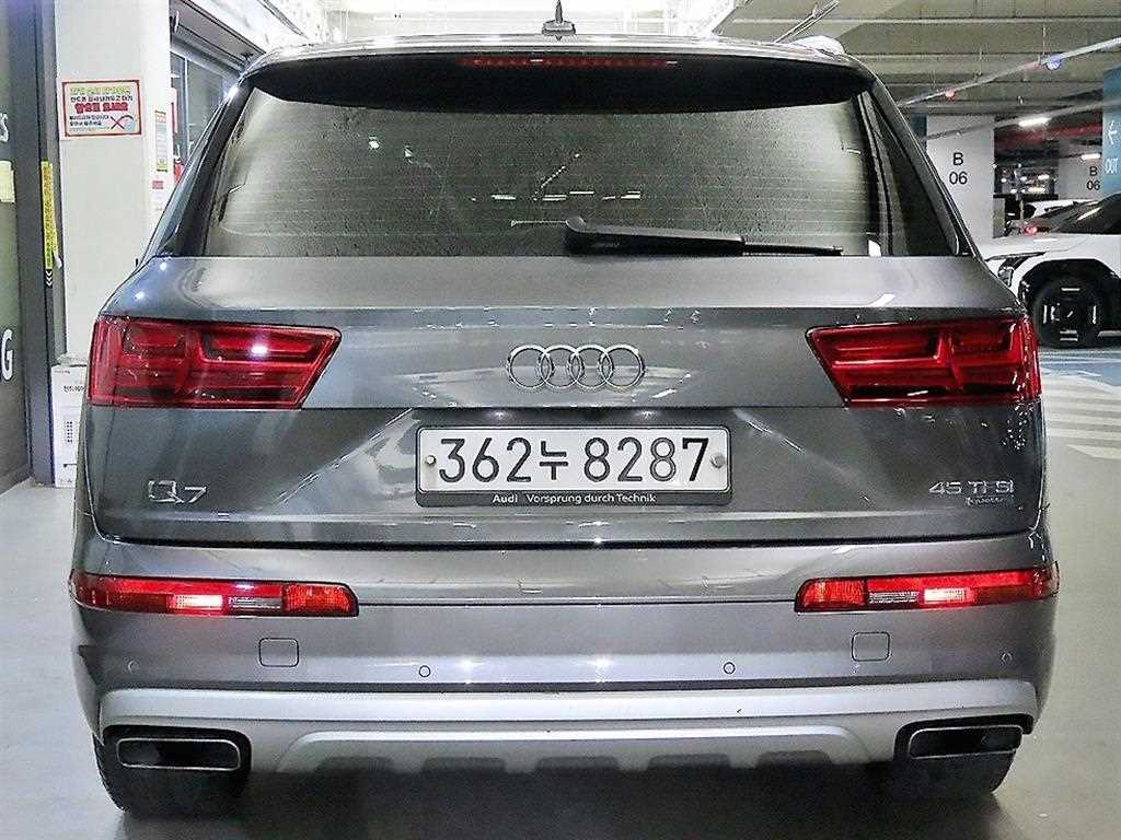 Audi Q7 - Vista 7