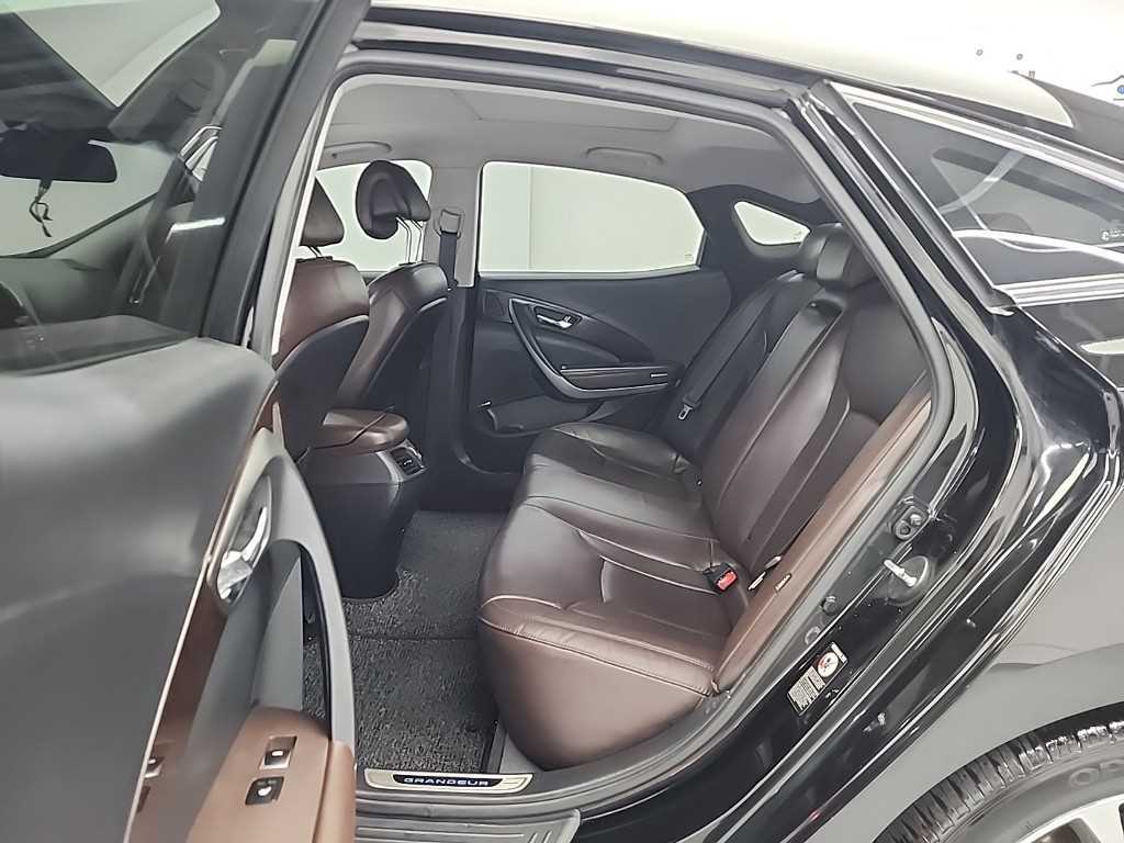 HYUNDAI Grandeur 2015 Negro - Importación desde Corea - HF Imports Iquique - Foto 14