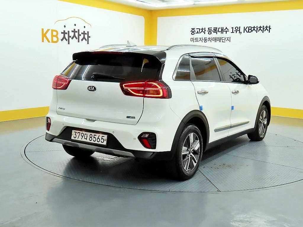 KIA Niro - Vista 6