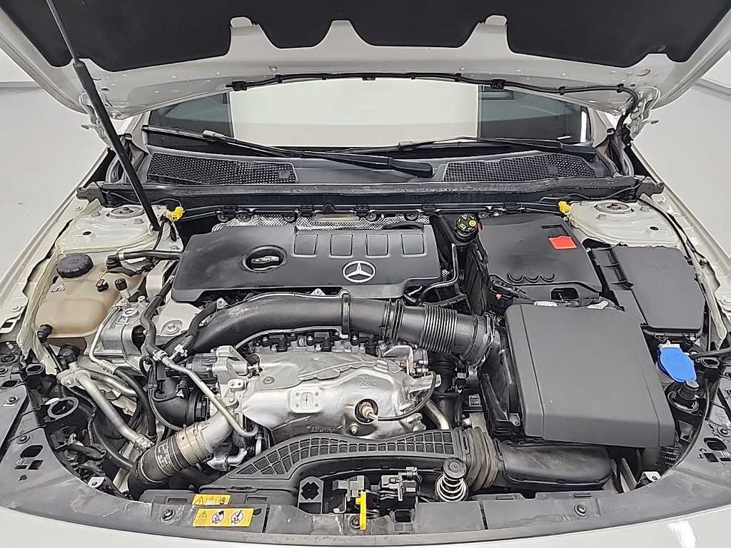 Mercedes Benz CLA Class - Vista 7