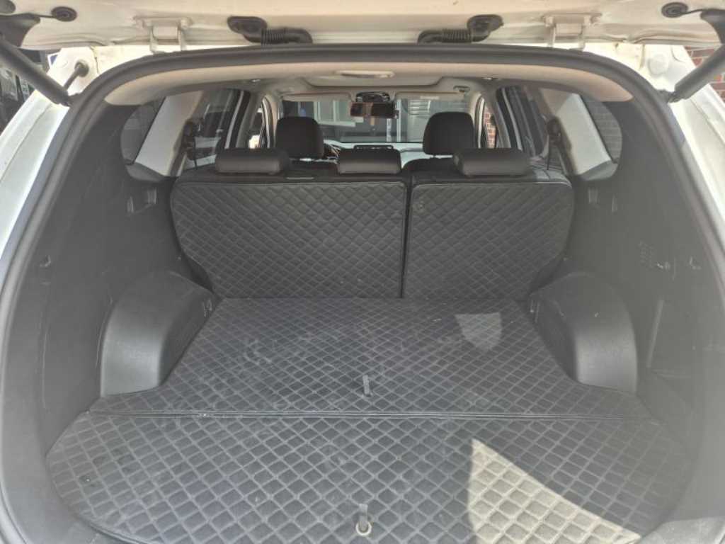 HYUNDAI Santa Fe - Vista 12