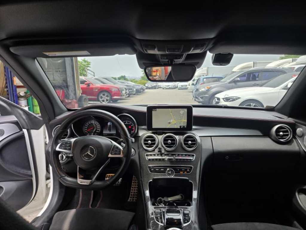 Mercedes Benz C Class - Vista 12