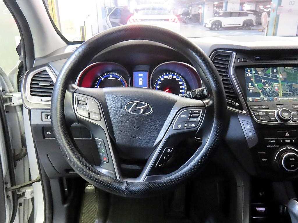 HYUNDAI Santa Fe - Vista 10