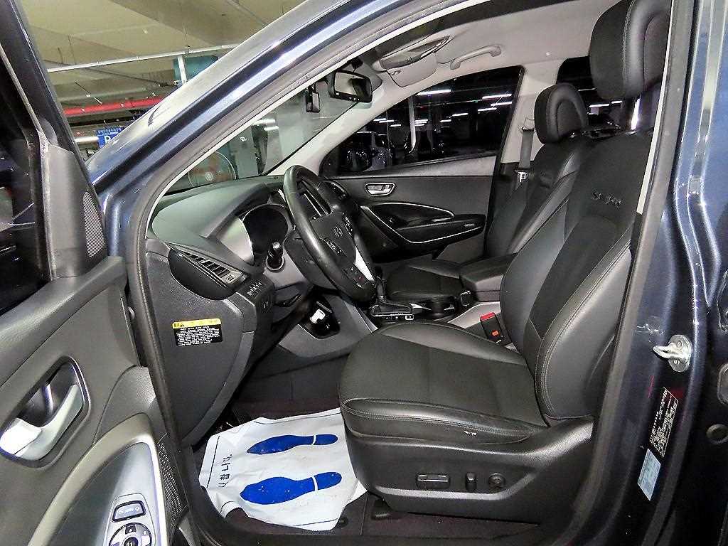HYUNDAI Santa Fe - Vista 8