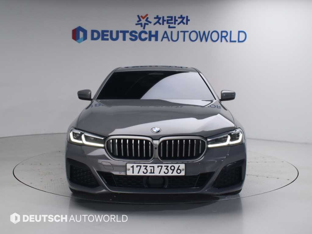 BMW 5 Series - Vista 3