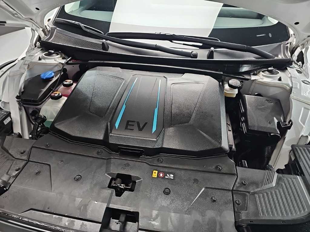 HYUNDAI Ioniq 5 - Vista 7