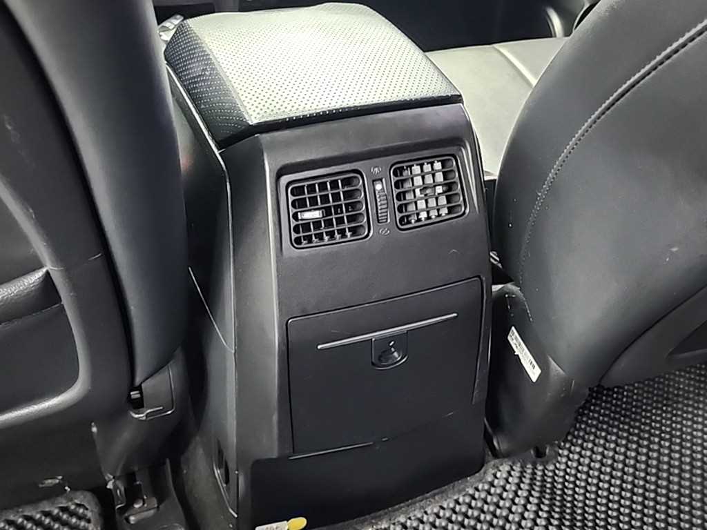 Ssangyong Rexton 2015 Blanco - Importación desde Corea - HF Imports Iquique - Foto 16