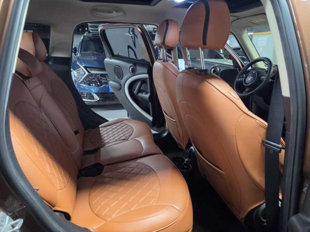 Mini Countryman - Vista 9