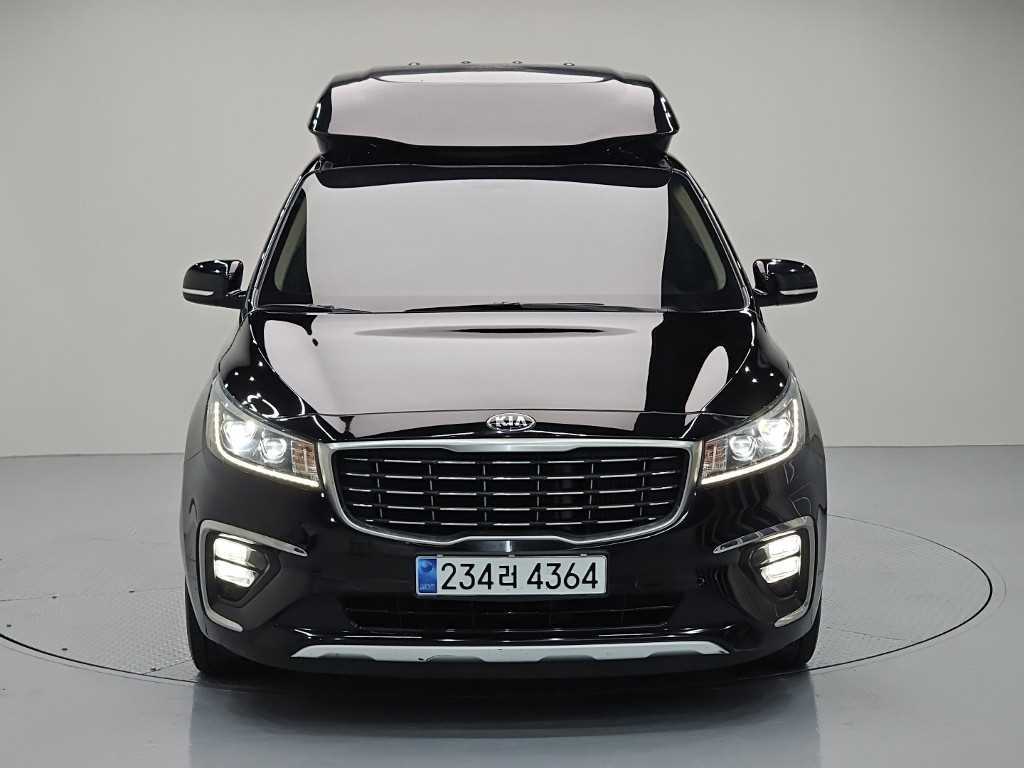 KIA Carnival - Vista 2