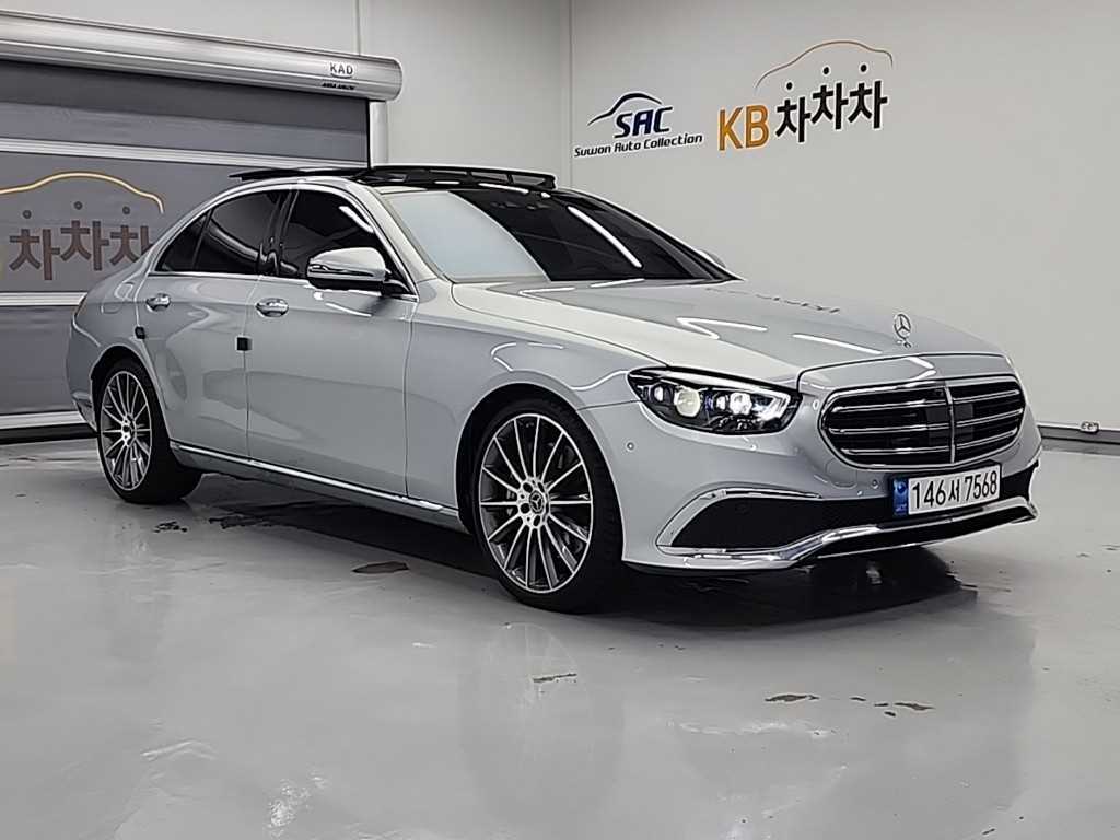 Mercedes Benz E class - Vista 7