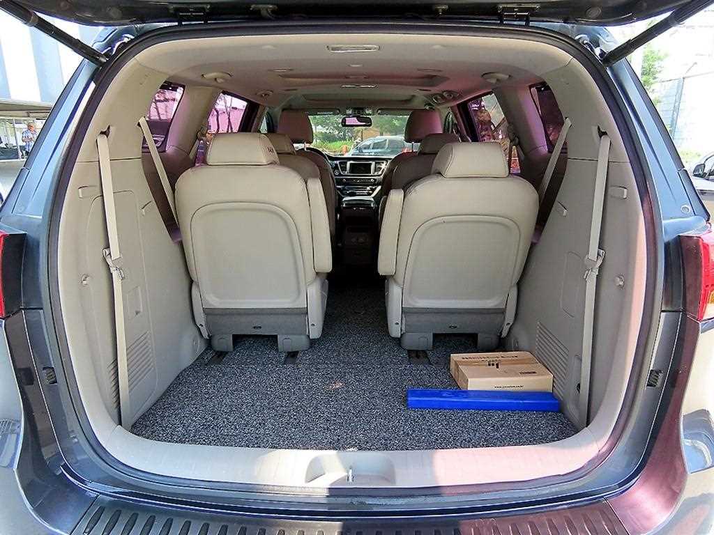 KIA Carnival 2016 Gris - Importación desde Corea - HF Imports Iquique - Foto 15