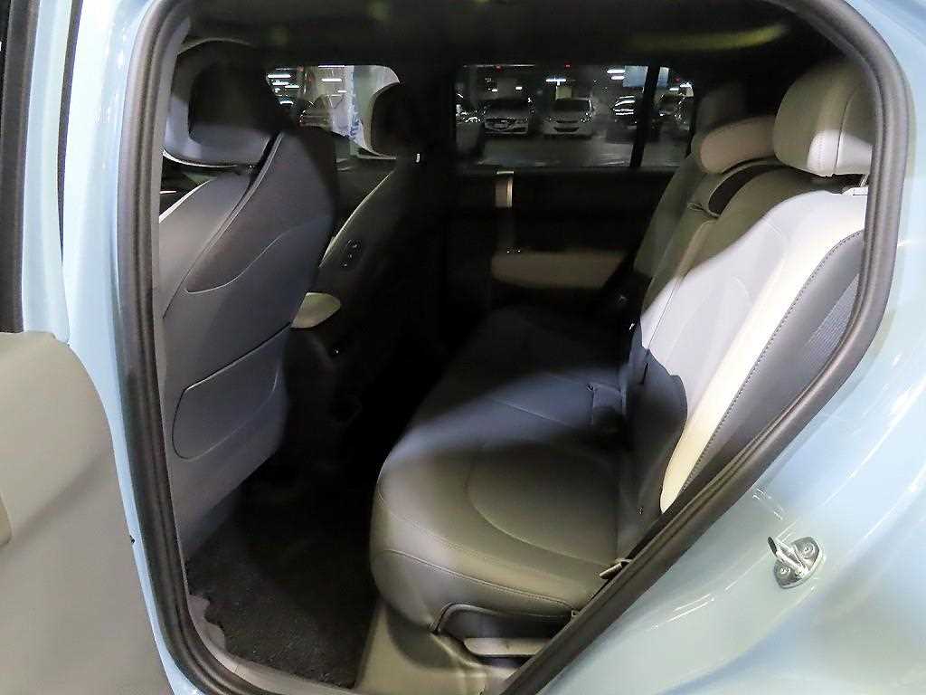 KIA EV3 - Vista 8