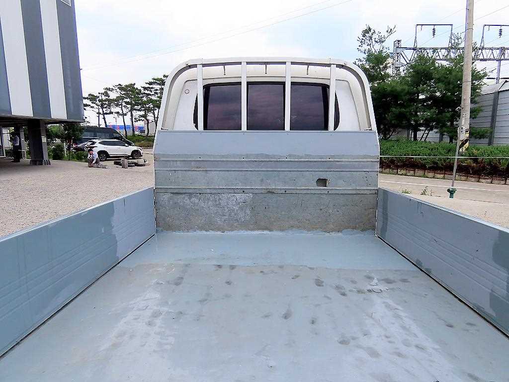 Small Truck Cargo (small) - Vista 7